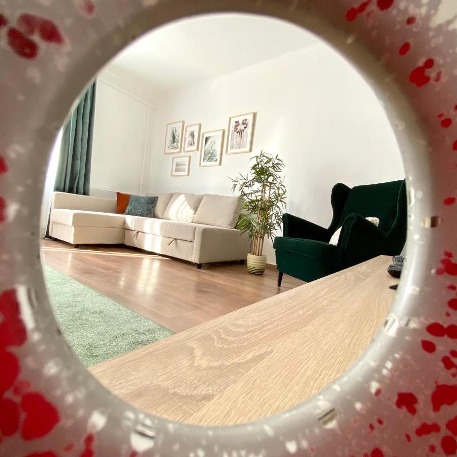 Esther Apartman Tatabanya Bagian luar foto
